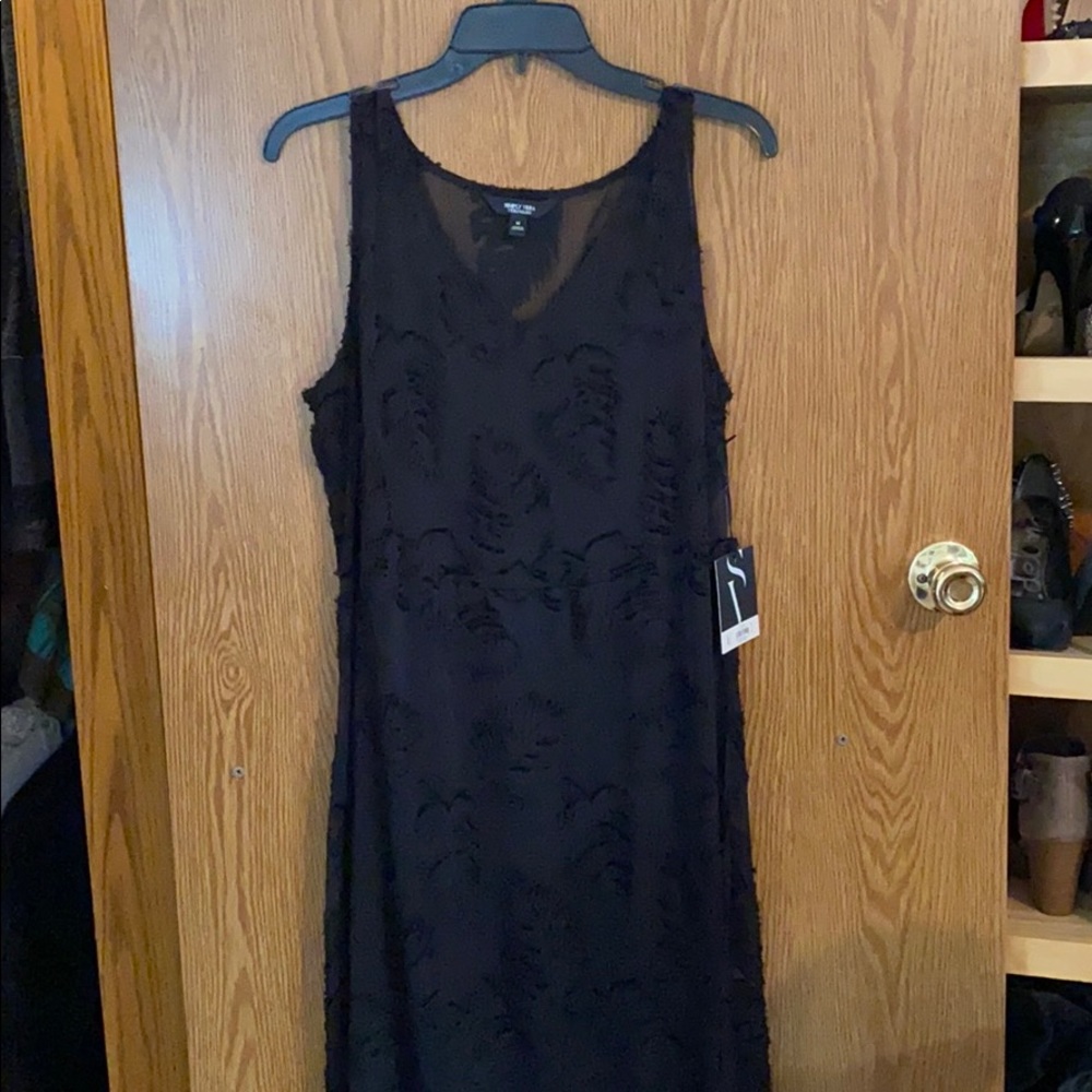 Simply Vera Black Dress